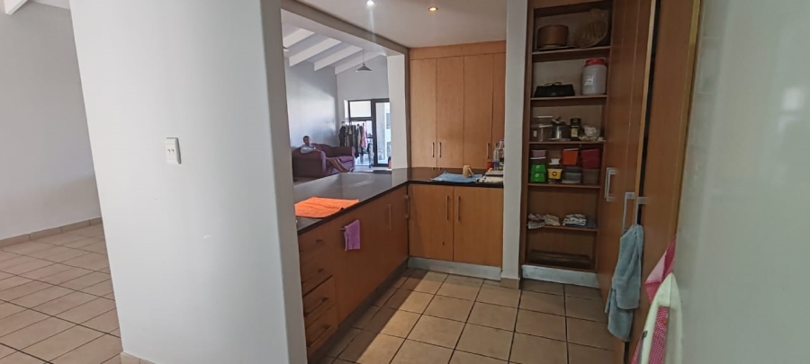 3 Bedroom Property for Sale in Mossel Bay Central Western Cape